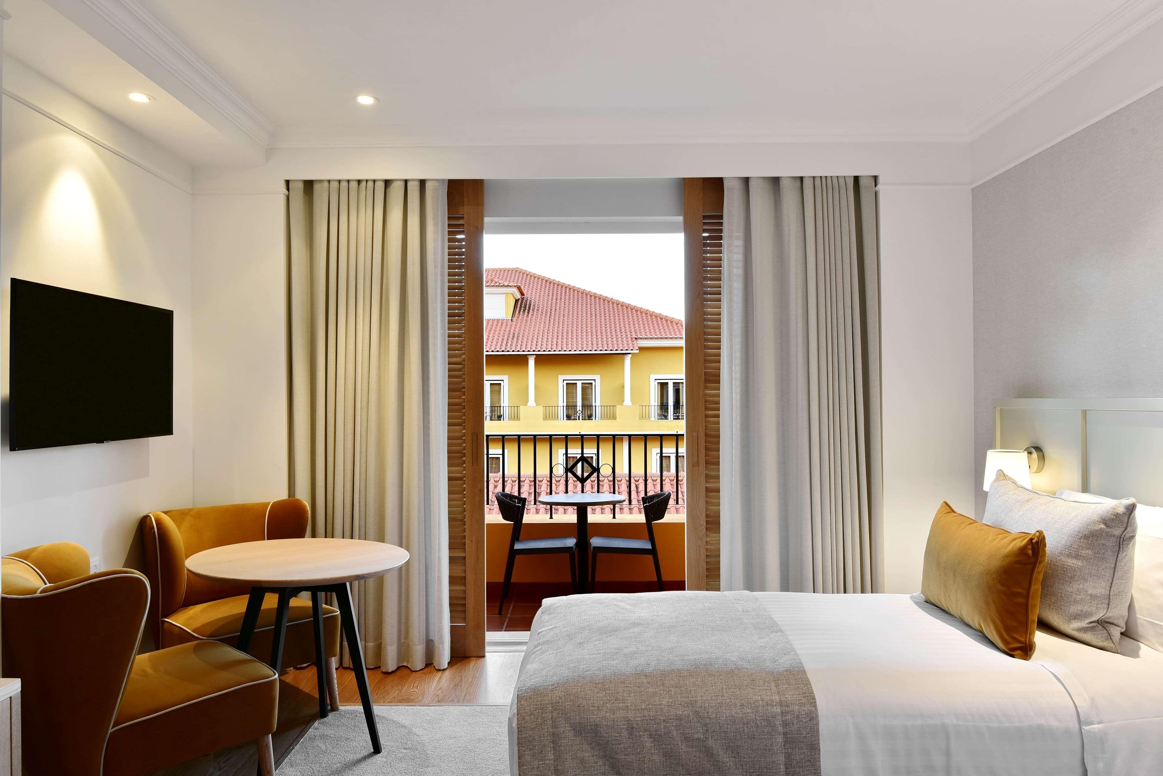 Dolce Camporeal Lisboa Турсифал Экстерьер фото A room at the hotel