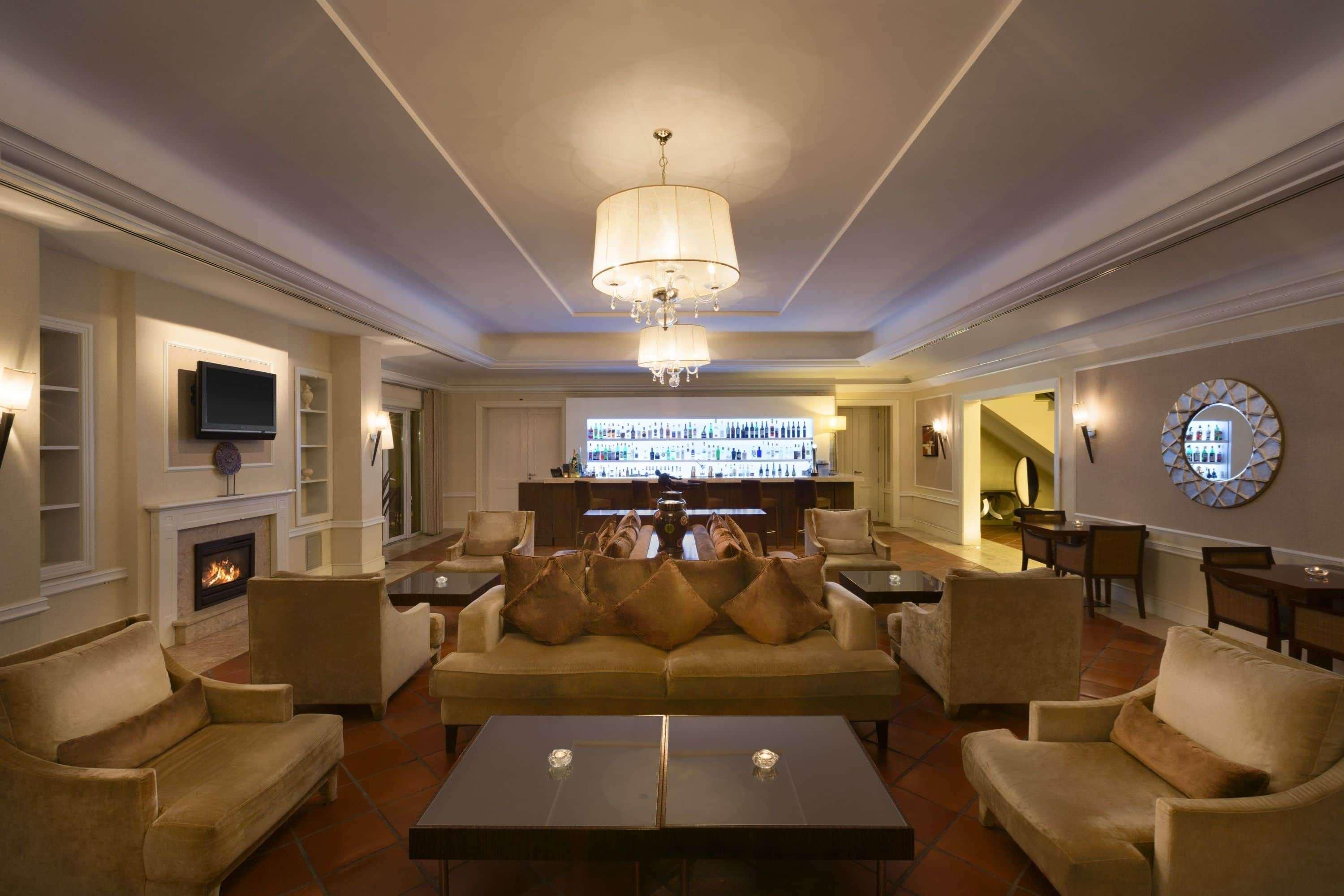 Dolce Camporeal Lisboa Турсифал Экстерьер фото The lounge at the hotel